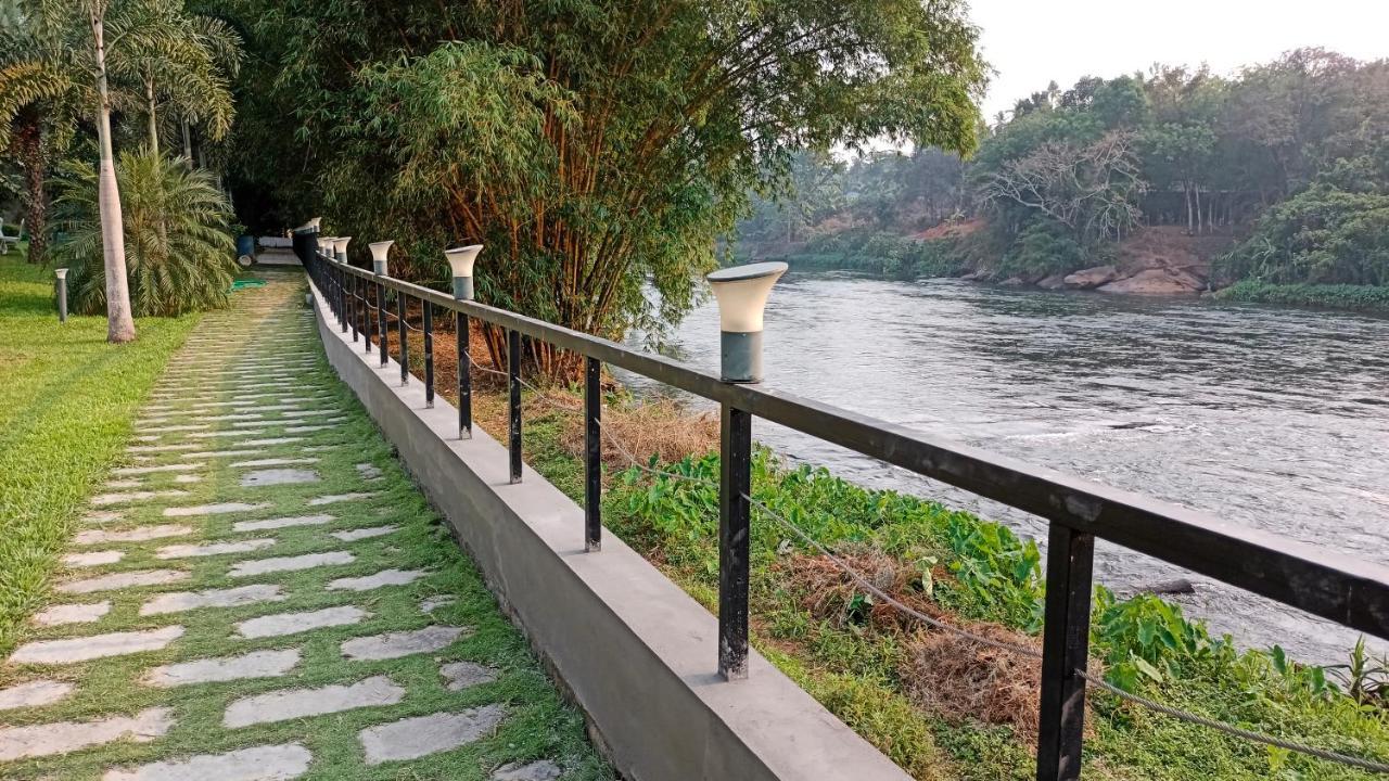 River Terrace Resort&Spa Kochi Eksteriør bilde