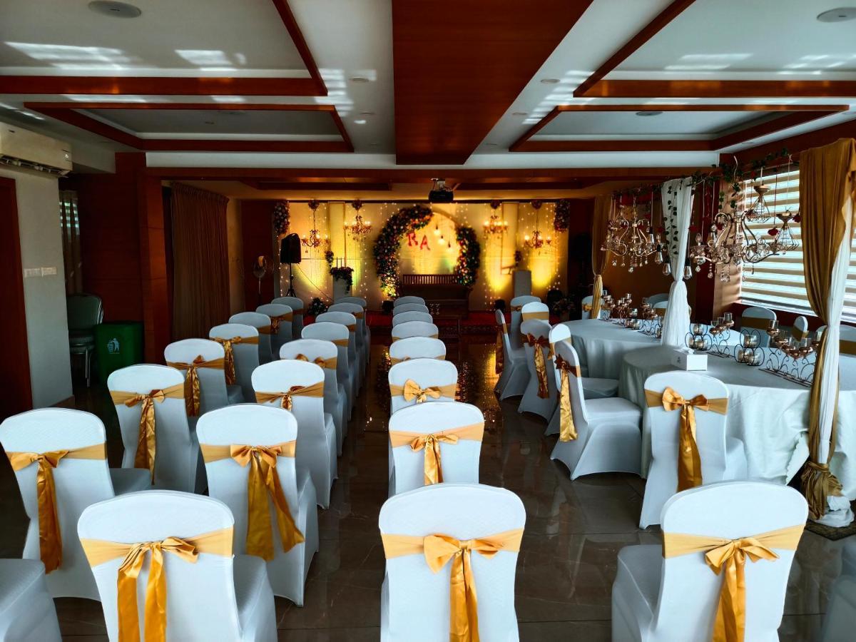 River Terrace Resort&Spa Kochi Eksteriør bilde